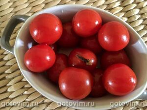 Соленые помидоры черри  с чесноком в газ