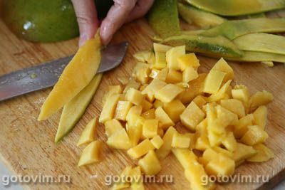 Фруктовый салат с мороженым, Шаг 02
