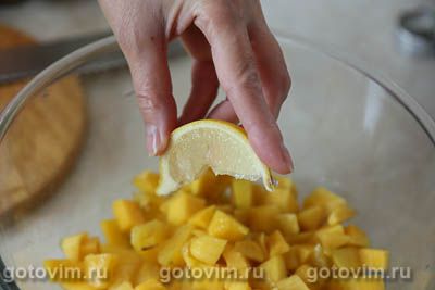 Фруктовый салат с мороженым, Шаг 03