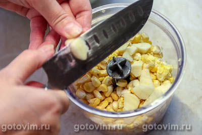 Картофельные драники с кукурузой, Шаг 02