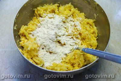 Картофельные драники с кукурузой, Шаг 06