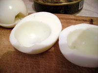 Просто фаршированные яйца (с шпротами), Шаг 02