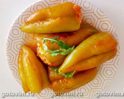 Перец, фаршированный гречкой и курицей. Фото-рецепт