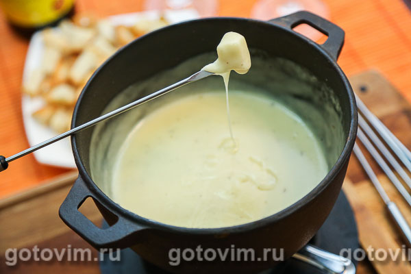 Сырное фондю. Фотография рецепта