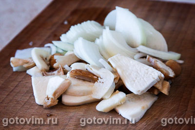 Фриттата с белыми грибами и картофелем, Шаг 01