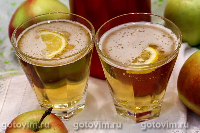 Газировка с яблочным соком в сифоне . Фотография рецепта
