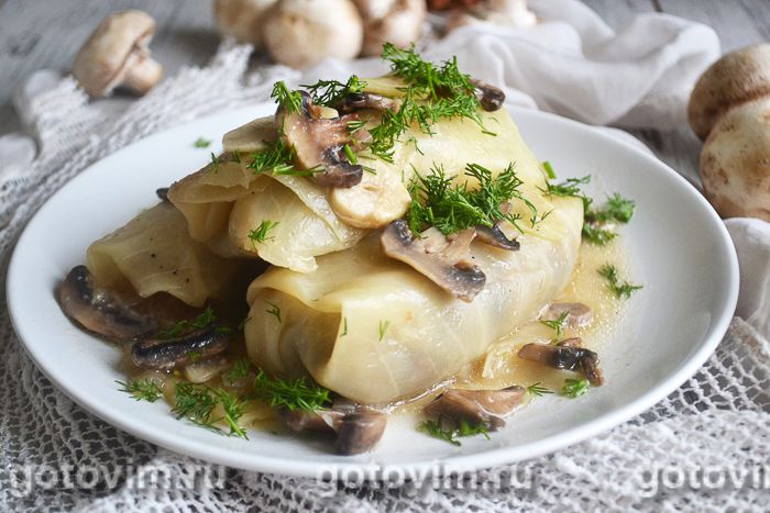 Голубцы с картофелем и грибами. Фотография рецепта