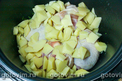 Гречневый суп с курицей и зеленым луком в мультиварке, Шаг 04