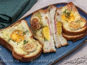 Двойные гренки с яйцом, сыром и беконом 