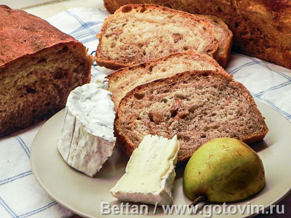 Грушево-ореховый хлеб на сидре. Фотография рецепта