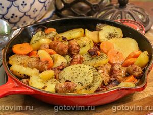 Дублинский коддл или овощное рагу с беконом и свиными колбасками (Dublin coddle)