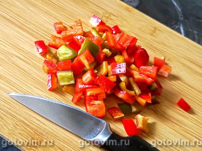 Кальмары в томатном соусе с оливками по-мароккански в тажине, Шаг 01