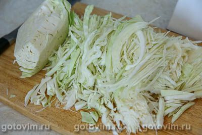 Квашеная капуста с огурцами, Шаг 02
