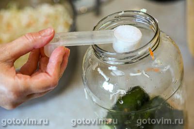 Квашеная капуста с огурцами, Шаг 06