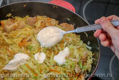 капуста тушеная с мясом на сковороде с томатной пастой и сметаной. Смотреть фото капуста тушеная с мясом на сковороде с томатной пастой и сметаной. Смотреть картинку капуста тушеная с мясом на сковороде с томатной пастой и сметаной. Картинка про капуста тушеная с мясом на сковороде с томатной пастой и сметаной. Фото капуста тушеная с мясом на сковороде с томатной пастой и сметаной
