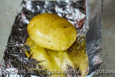 Картофель, фаршированный салатом оливье, Шаг 01
