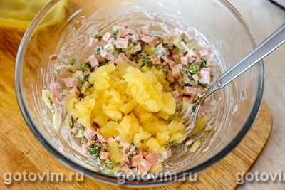 Картофель, фаршированный салатом оливье, Шаг 06