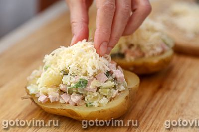 Картофель, фаршированный салатом оливье, Шаг 08