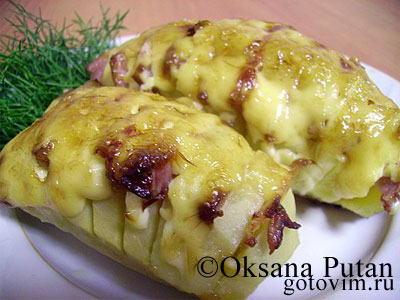 Картофель, запеченный с грудинкой. Фотография рецепта