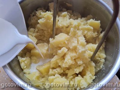 Картофельная запеканка с консервированным тунцом, Шаг 06