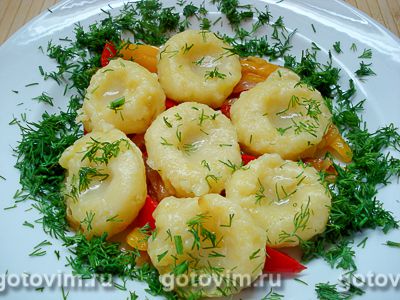 Картофельные клецки на овощной подушке. Фото-рецепт