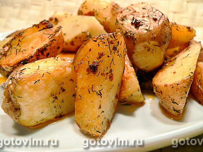 Картофель, запеченный с кожурой. Фотография рецепта