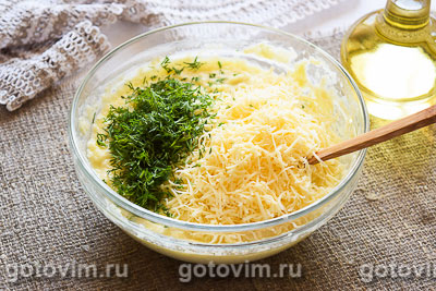 Картофельные оладьи с сыром и зеленью, Шаг 05
