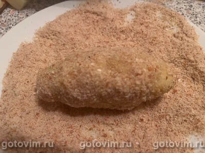 Картофельные пирожки с сыром сулугуни, Шаг 07