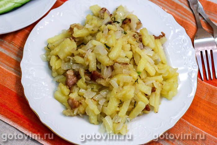 Жаренная картошка с мясом на сале