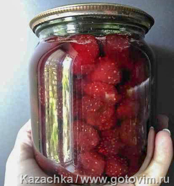 Клубничное варенье (с целыми ягодами). Фотография рецепта