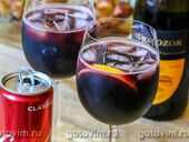        (Calimocho/ Kalimotxo)