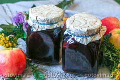 Компот из черной смородины с яблоками. Фото-рецепт