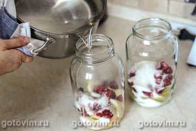 Компот из яблок и малины, Шаг 04