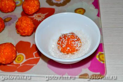 Морковные конфеты с кокосовой стружкой, Шаг 06