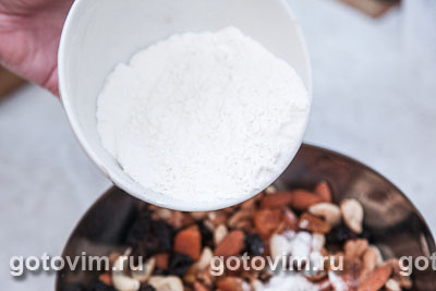 Шоколадно-ореховые конфеты с сухофруктами, Шаг 02