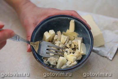 Котлеты с сыром стилтон и сливочным маслом, Шаг 04