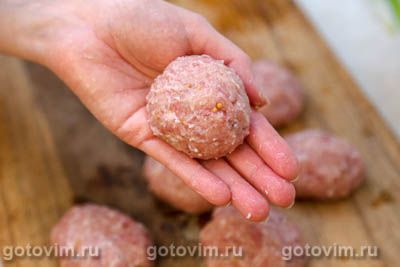 Котлеты из куриных грудок и свинины (без яиц и хлеба), Шаг 04
