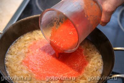 Рыбные котлеты в томатном соусе с вином, Шаг 07