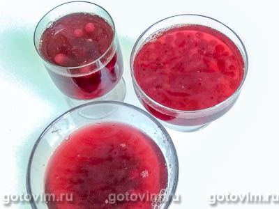 Десерт из красной смородины в желе из вина, Шаг 06