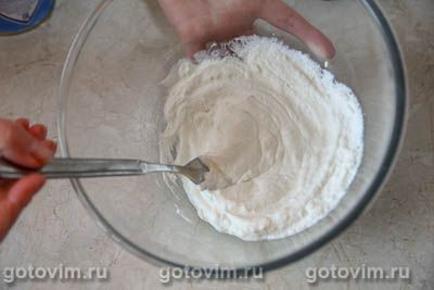 Крем десертный из рикотты со сгущенкой и сливками, Шаг 01