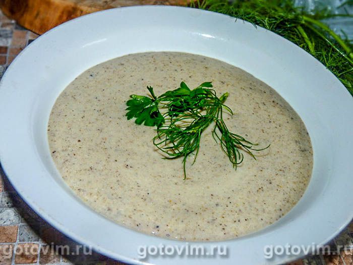 Крем-суп из лесных грибов. Фотография рецепта