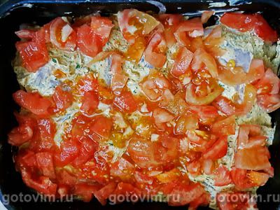  Куриные бедра, запеченные в сливочном соусе с помидорами и сыром моцарелла, Шаг 05