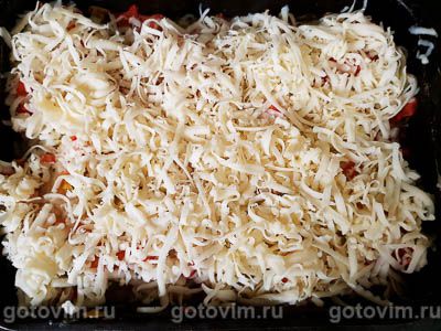  Куриные бедра, запеченные в сливочном соусе с помидорами и сыром моцарелла, Шаг 06