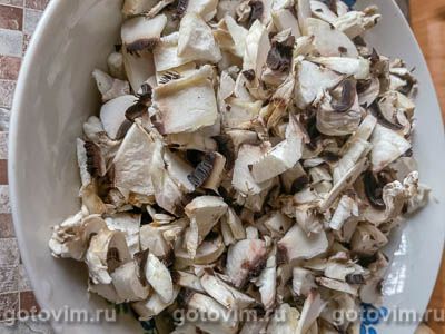 Фаршированные куриные голени с грибами в духовке, Шаг 05