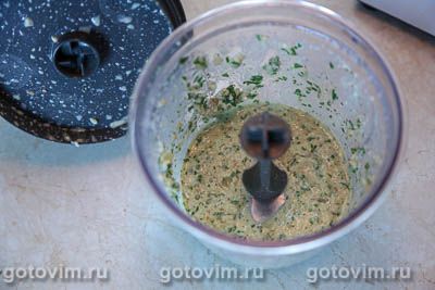 Куриные грудки на сковороде гриль, запеченные с орехово-чесночным соусом, Шаг 06