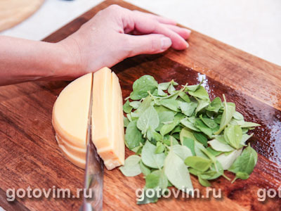 Куриные грудки с сыром и базиликом, Шаг 03