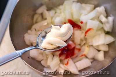 Куриные шашлычки в духовке, маринованные в соусе из майонеза и кетчупа, Шаг 05