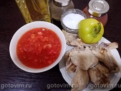 Курица в томатном соусе на сковороде, Шаг 01