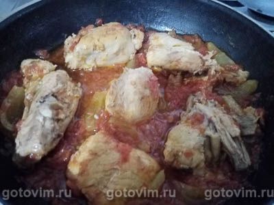 Курица в томатном соусе на сковороде, Шаг 04