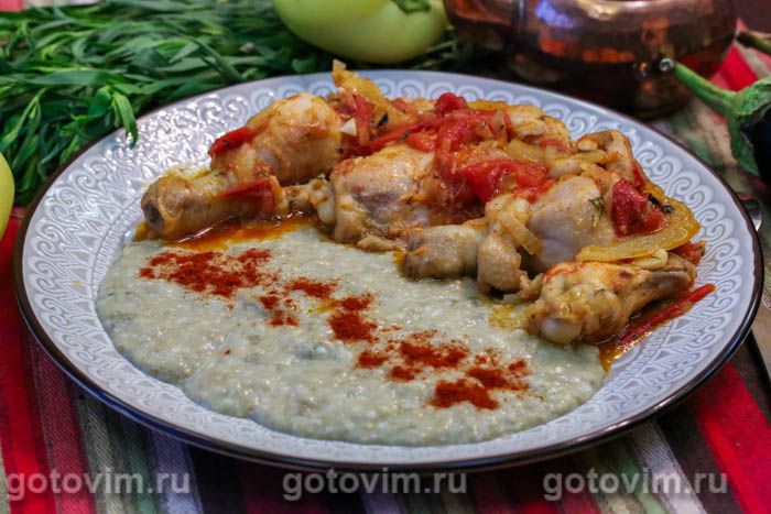 Курица с пюре из баклажанов по-турецки. Фотография рецепта